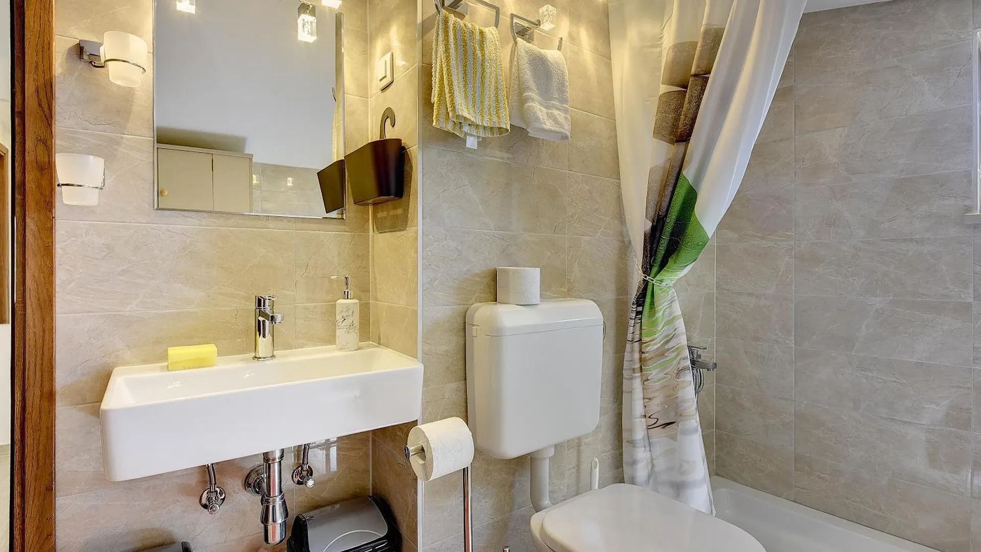 Casa vacanze Family Friendly House With A Parking Space Pula - 22738